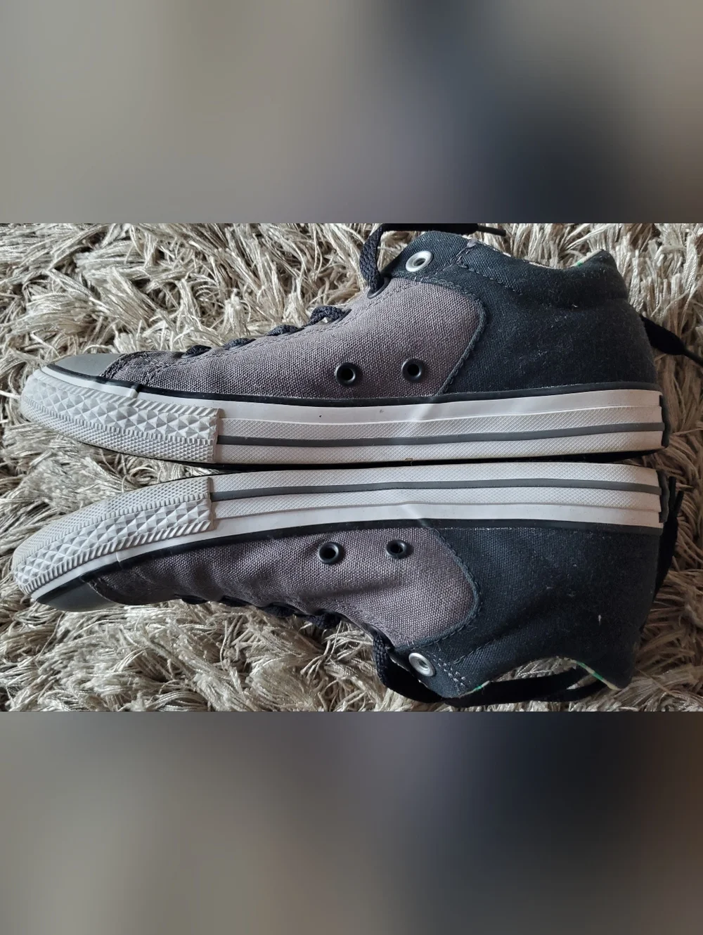 CONVERSE Gray/Black Big Kids 5.5 / Womens 7.5m